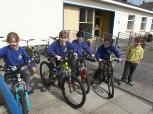 Holy Trinity takes part in the SUSTRAN big pedal 2016