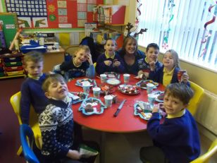 Mrs Williams class enjoy a Christmas party